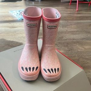 Kids first Classic Polar Bear Hunter boots. Slightly used  color-salt pink
